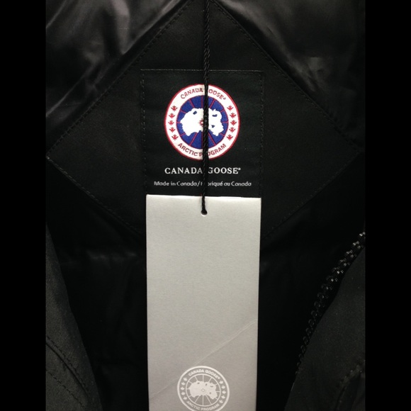❌Sold❌BNWT Canada Goose Hendriksen Jacket - Picture 2 of 8